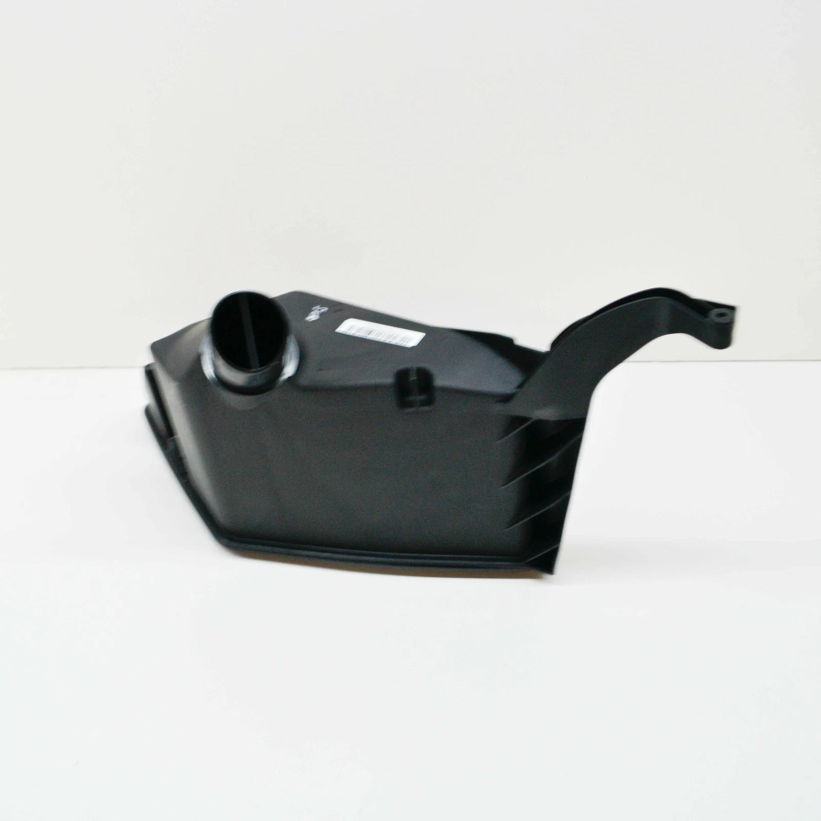 NEW BMW X3 G01 RESONATOR TANK 13718583590 8583590 2018 ORIGINAL