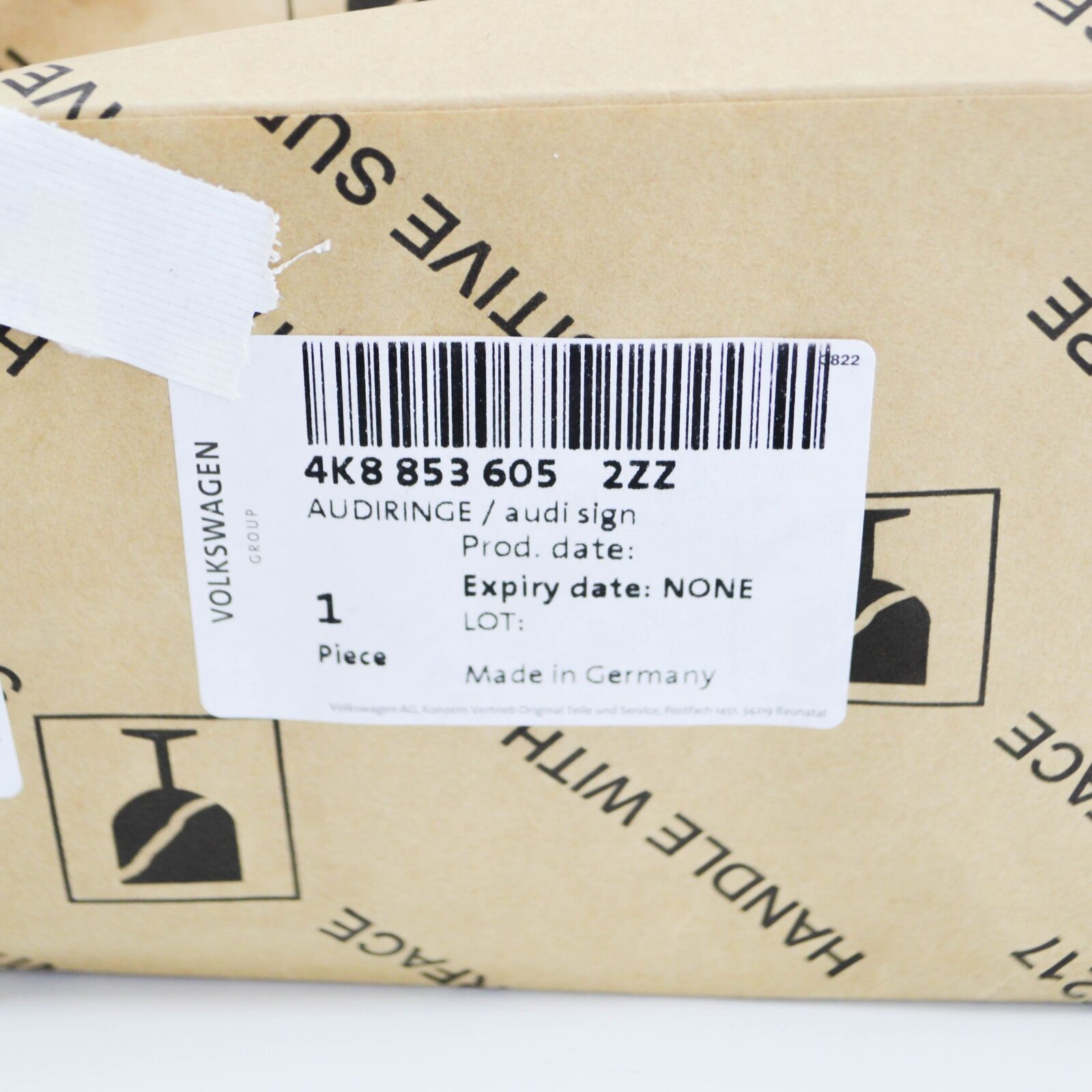 NEW AUDI RS7 SPORTBACK 4K8 FRONT RADIATOR GRILLE BADGE 4K88536052ZZ ORIGINAL