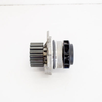 NEW VOLKSWAGEN JETTA MK6 WATER PUMP  03L121011P 1.6 DIESEL