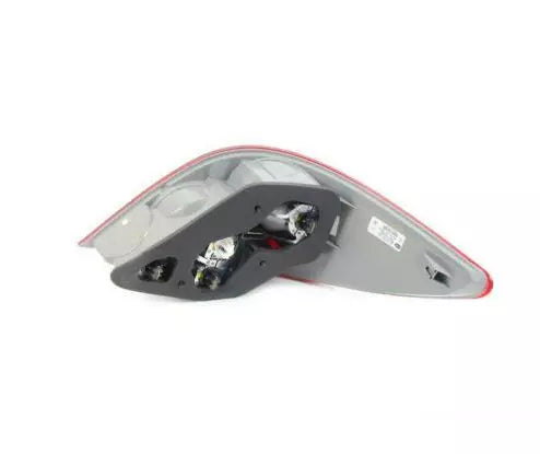 NEW MERCEDES-BENZ R W251 REAR LEFT TAIL LIGHT A2518201564 ORIGINAL