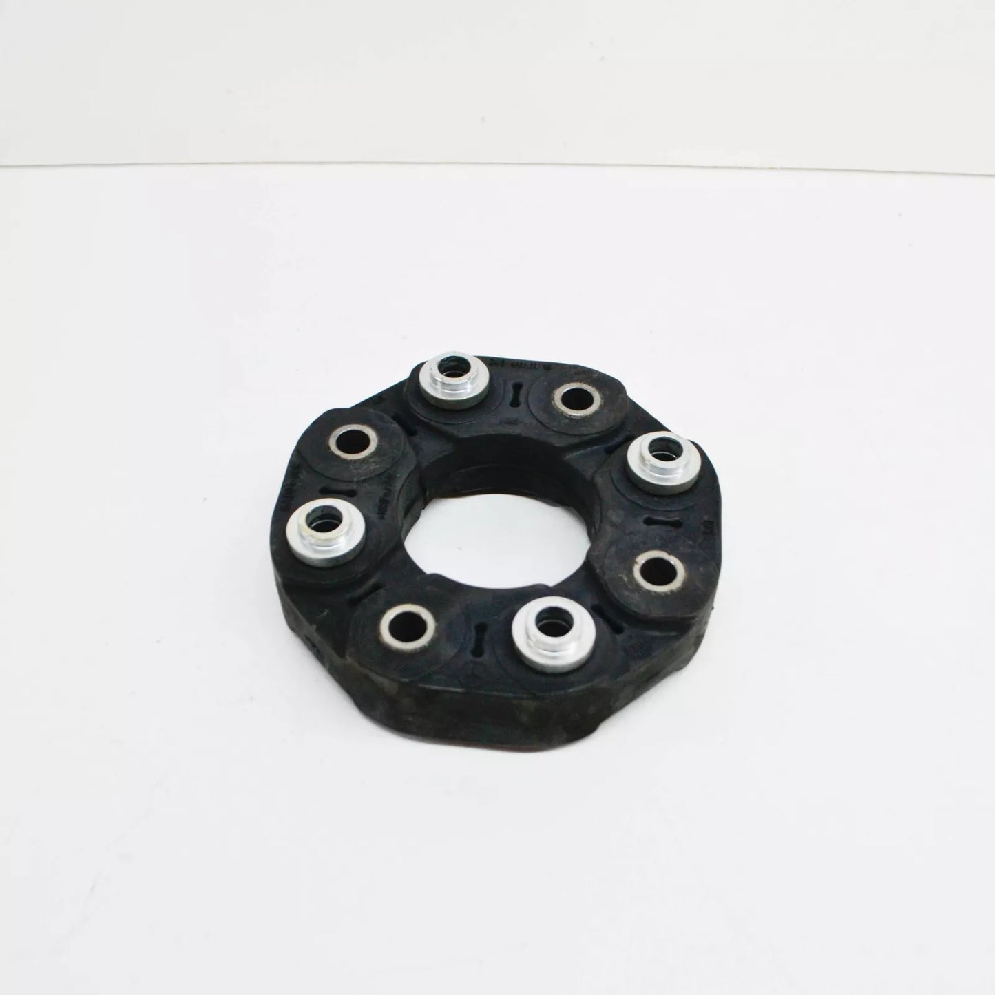 NEW MERCEDES-BENZ C W205 PROPELLER SHAFT REAR FLEXIBLE DISK A2404100115 ORIGINAL