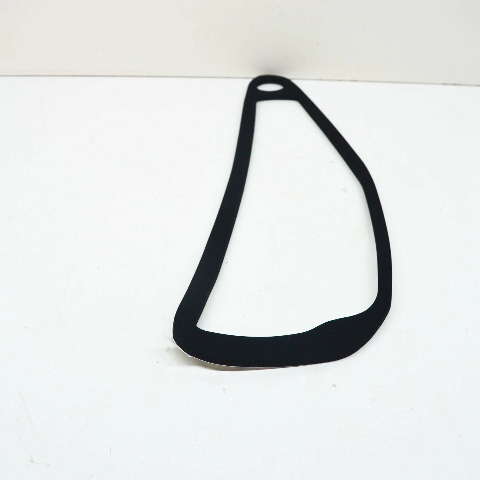 NEW AUDI Q3 RSQ3 8U REAR RIGHT TAILLIGHT SEAL 8U0945192A ORIGINAL