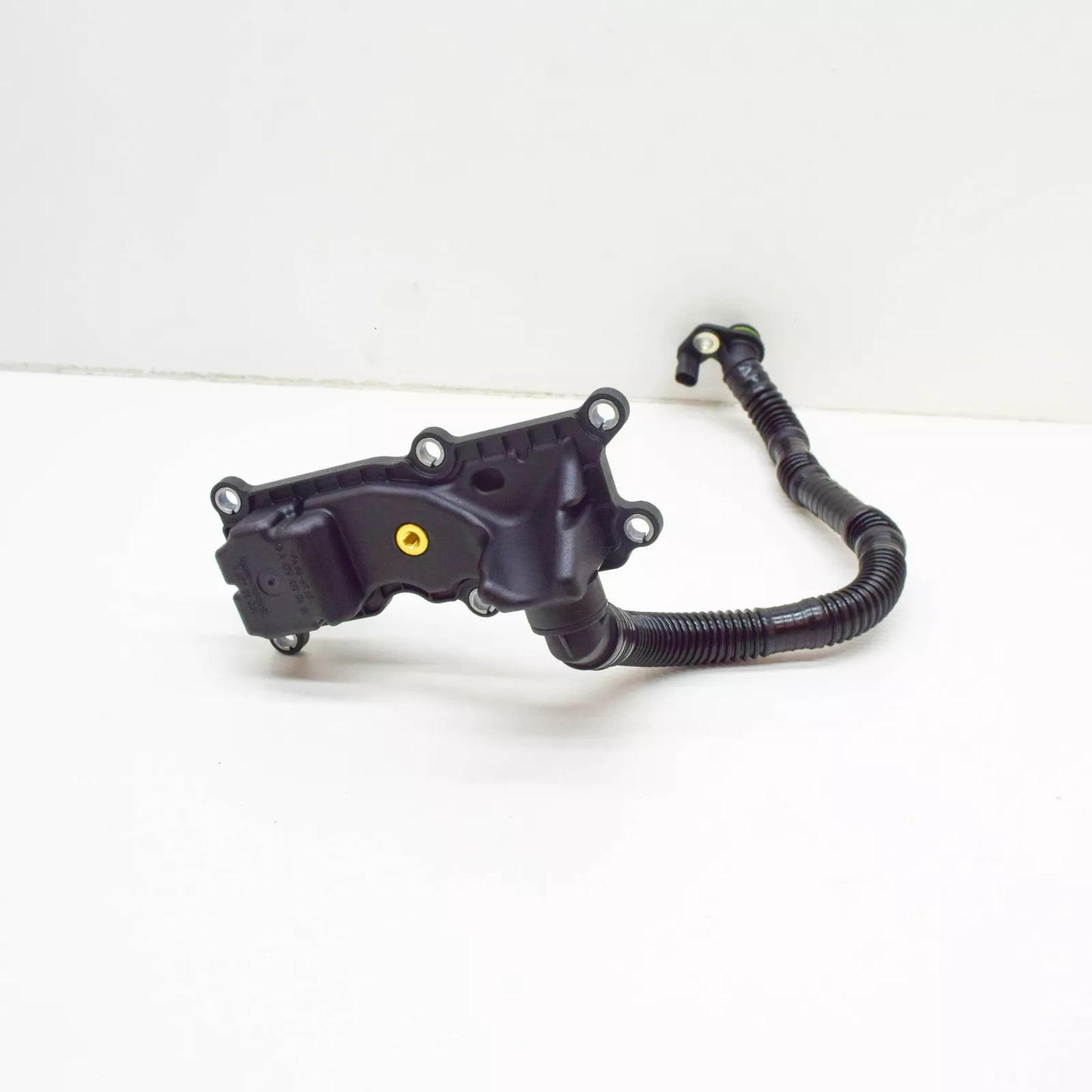 NEW MERCEDES-BENZ GLC X253 ENGINE VENT LINE A2740180321 ORIGINAL