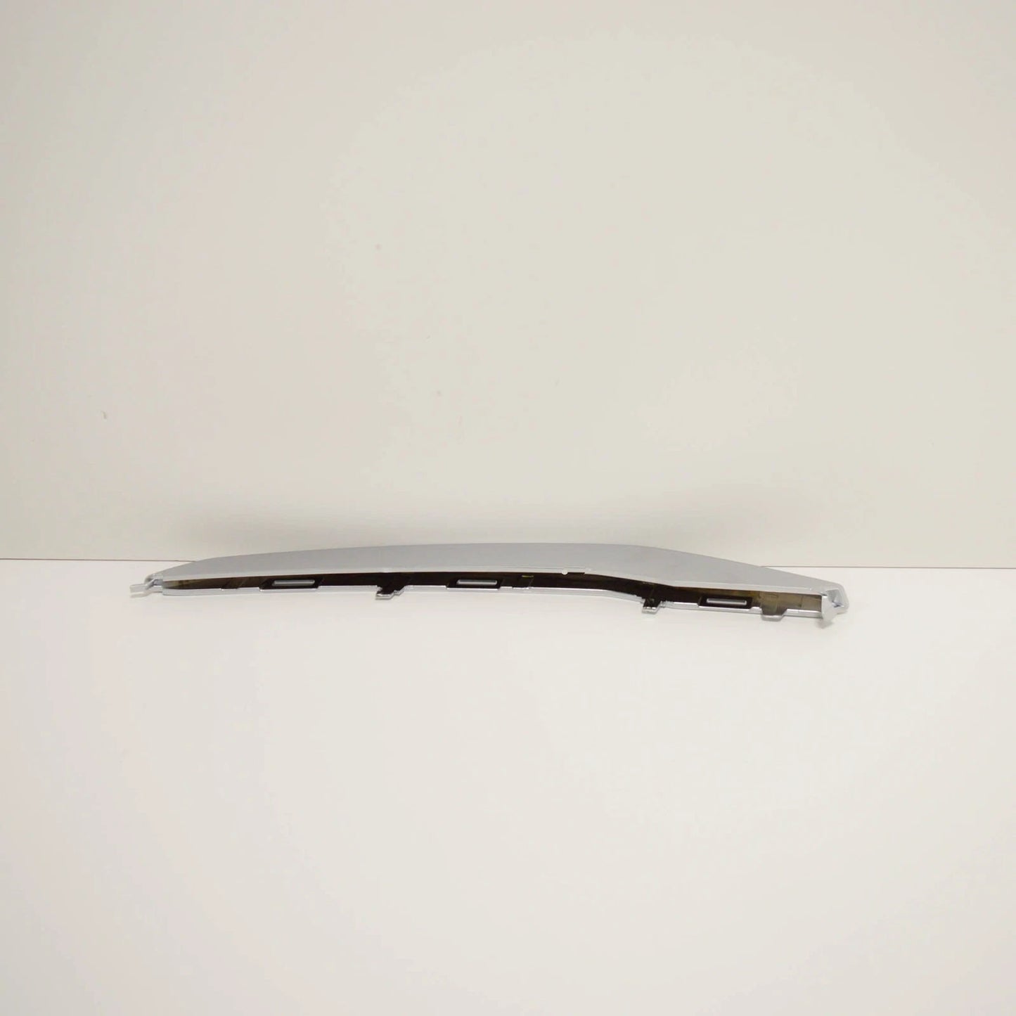 NEW BMW 3 F30 FRONT BUMPER LEFT FINISHER ROD 51117396835 7396835 2016 ORIGINAL