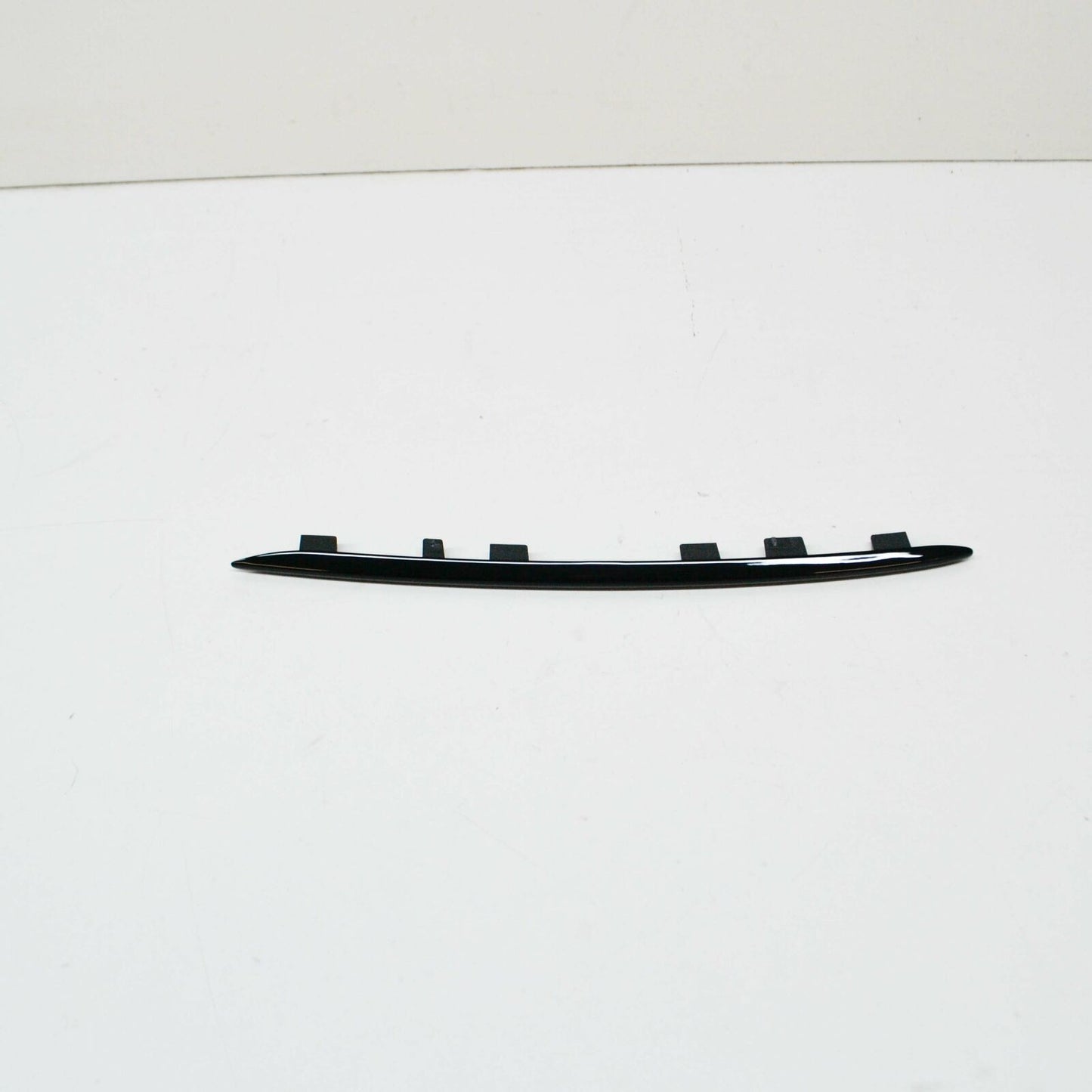 NEW MERCEDES-BENZ GLC X253 FRONT BUMPER LEFT CORNER A2538858301 ORIGINAL