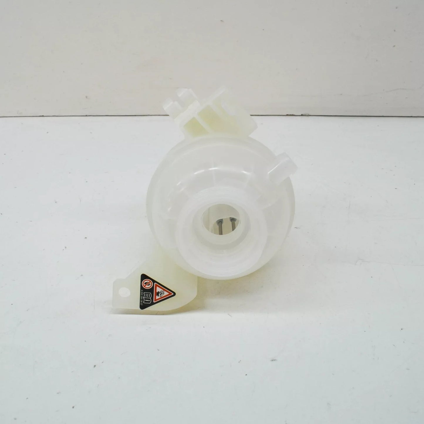 NEW MERCEDES-BENZ C W205 EXPANSION COOLANT RESERVOIR TANK A2055000549 ORIGINAL