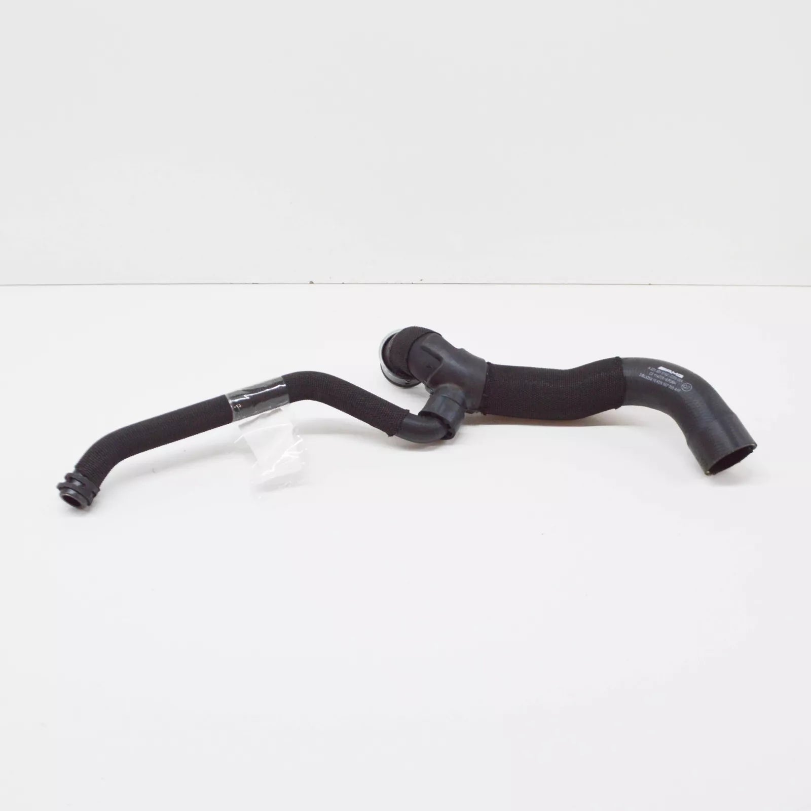 NEW MERCEDES-BENZ S W221 AMG TOP WATER HOSE A2215019182 ORIGINAL