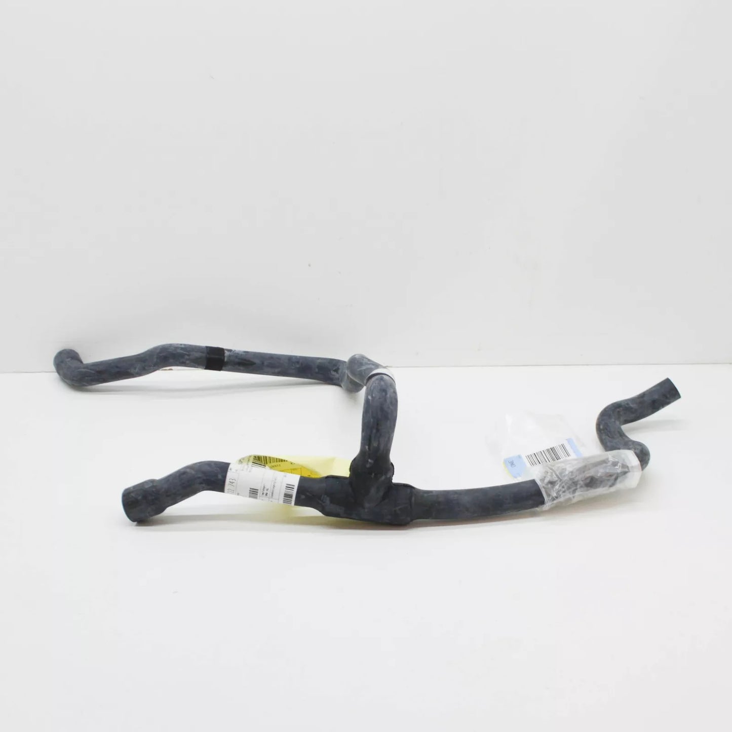 NEW BMW 3 E30 COOLANT HOSES PIPES 11531722743 1722743 1990 ORIGINAL