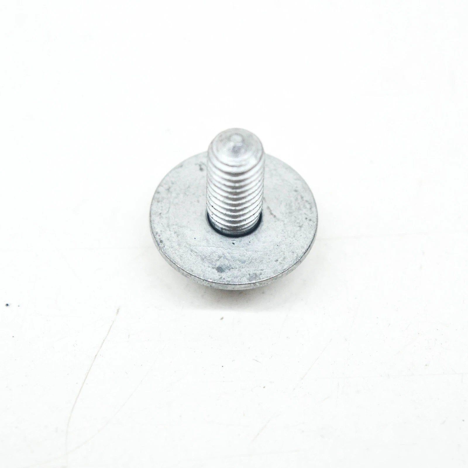 NEW AUDI Q7 4M FRONT LEFT FENDER MOUNT KIT HARDWARE V04017001G