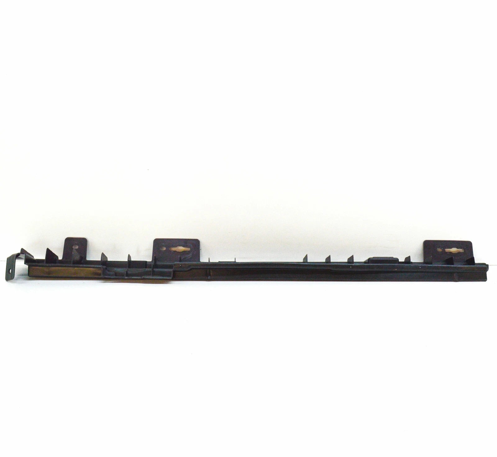 NEW MB CLS C218 LOAD COMPARTMENT FLOOR LEFT SUPPORT A2186900138