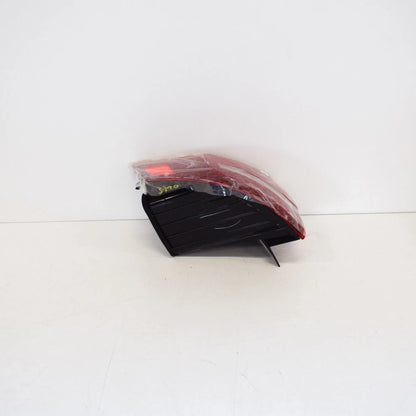 NEW VOLKSWAGEN JETTA MK6 REAR LEFT TAILLIGHT 5C6945095N