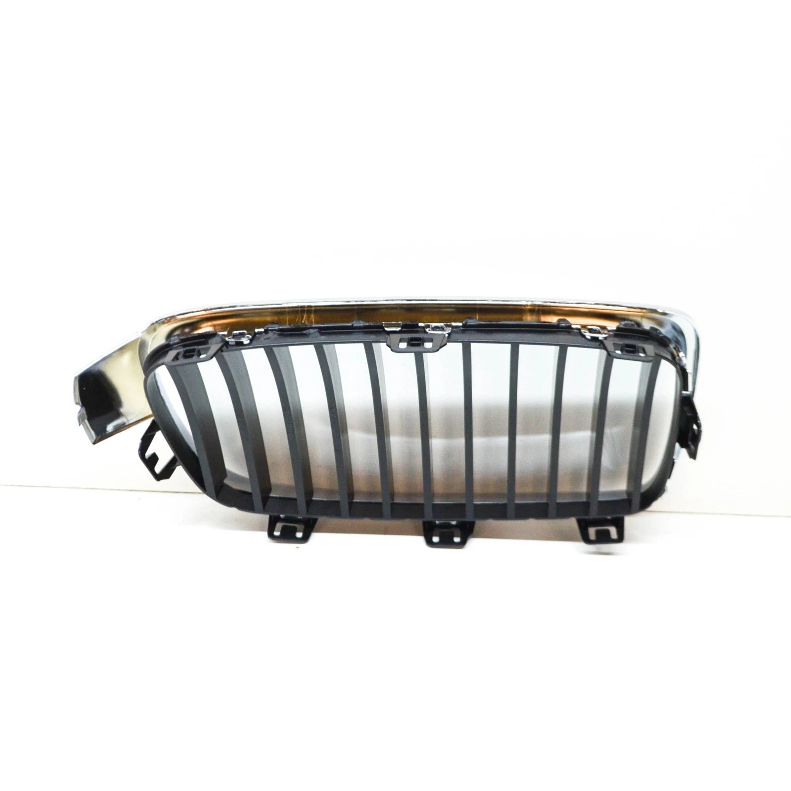 NEW BMW 3 F30 FRONT RADIATOR LEFT GRILLE LUXURY 51137263481 7263481 2014