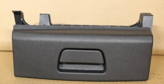 NEW CUPRA FORMENTOR FRONT RIGHT SEAT STOWAGE BOX 3T0881578C4PK ORIGINAL