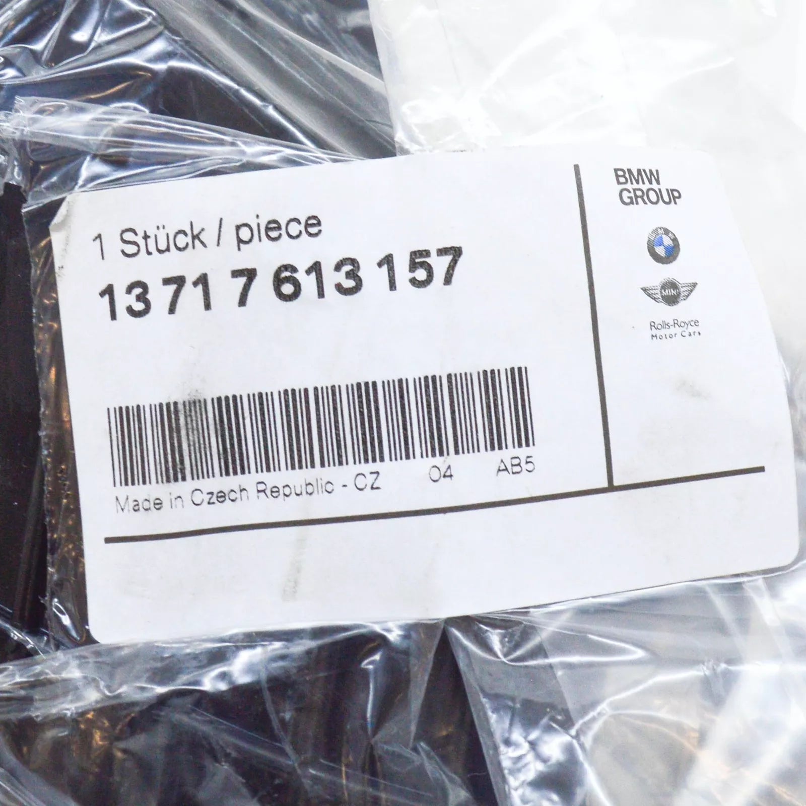 NEW BMW 3 F30 AIR INTAKE DUCT 13717613157 7613157 2012 ORIGINAL