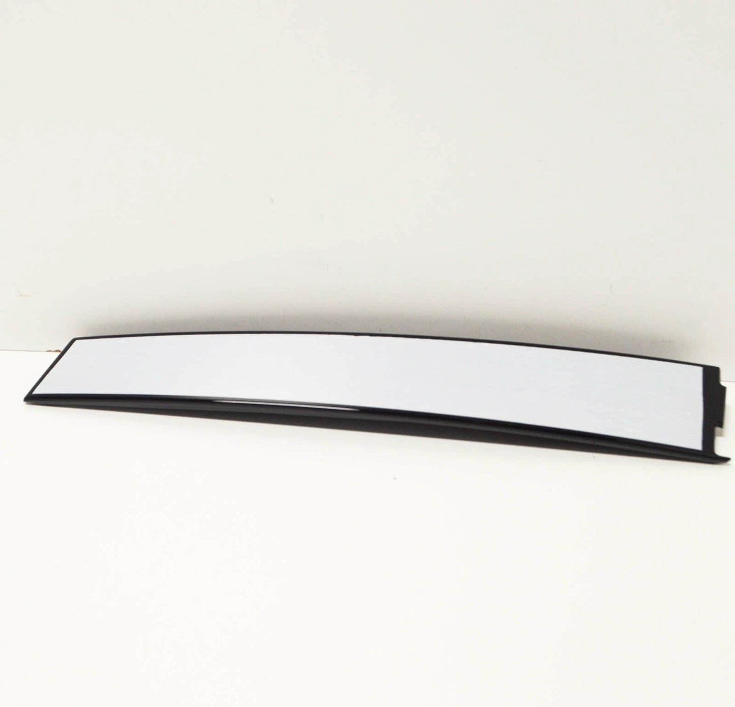 NEW VW TIGUAN MK1 FRONT RIGHT DOOR WINDOW FRAME TRIM 5N0837902B041 ORIGINAL