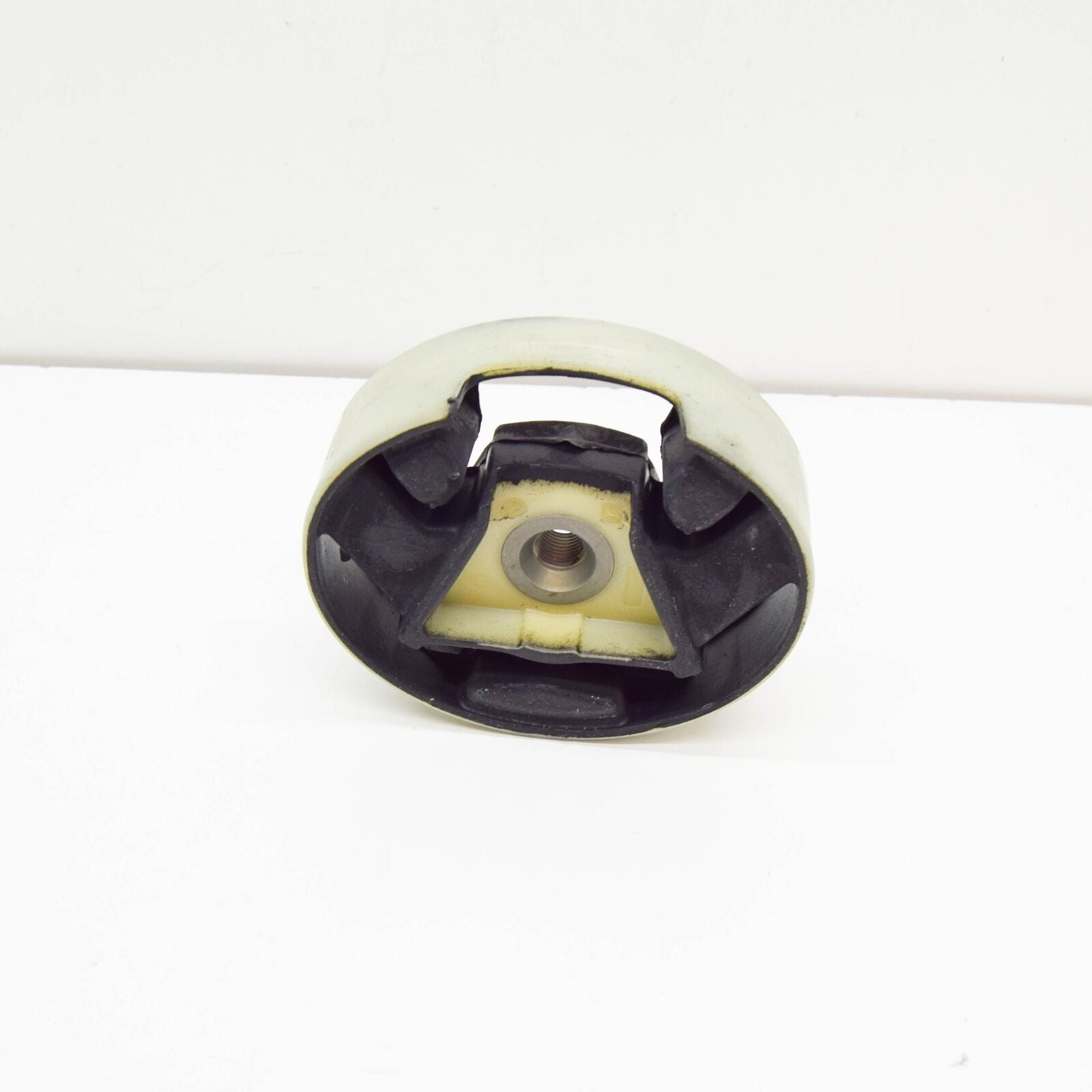 NEW VW CRAFTER SZ FRONT CARRIER UPPER BONDED RUBBER BUSH 2N0199868 ORIGINAL