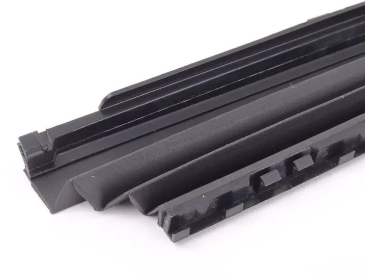 NEW AUDI A5 8T RIGHT SUNROOF OPENING TRIM 8D9877782A01C 8D9877782A 01C ORIGINAL