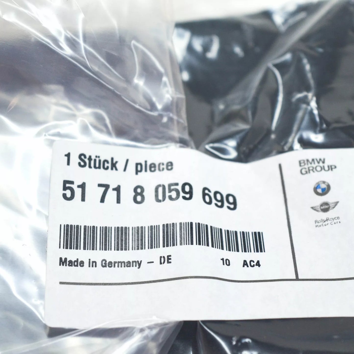 NEW BMW M2 COUPE F87 FRONT WINDSHIELD WIPER COWL PART LEFT RHD 18059699 ORIGINAL