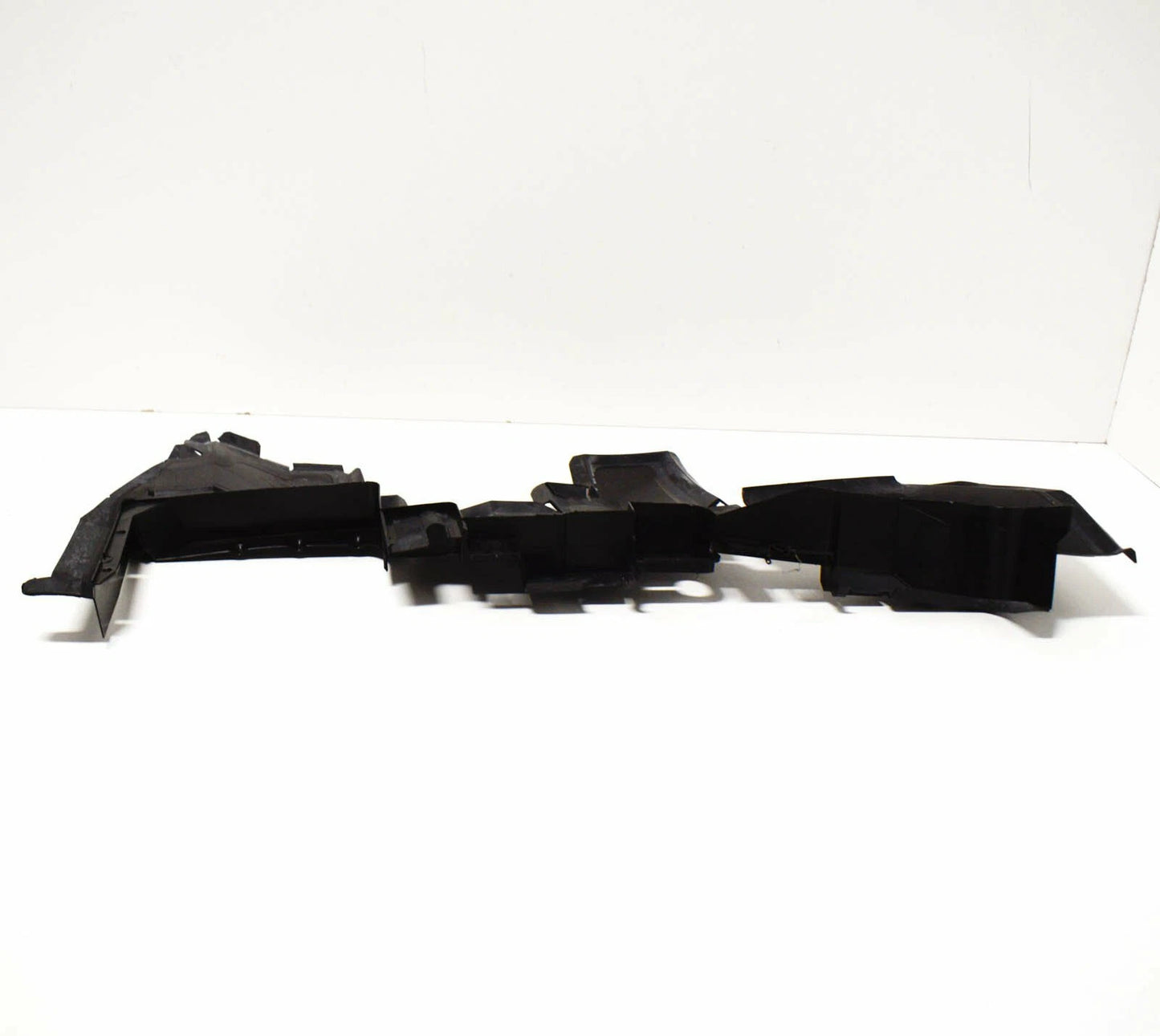 NEW AUDI Q5 8R LEFT AIR GUIDE 8R0121283M ORIGINAL