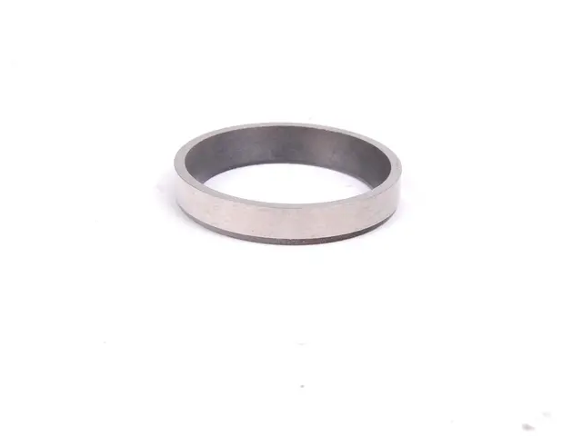 NEW MERCEDES-BENZ E W210 ENGINE VALVE SEAT A1040530232 ORIGINAL