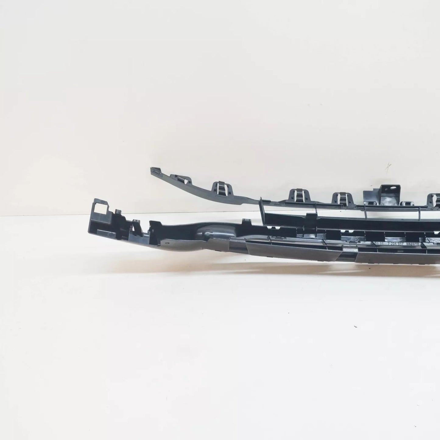 NEW BMW 4 F36 FRONT BUMPER CENTER AIR INLET TRIM 51117294657 7294657 2016