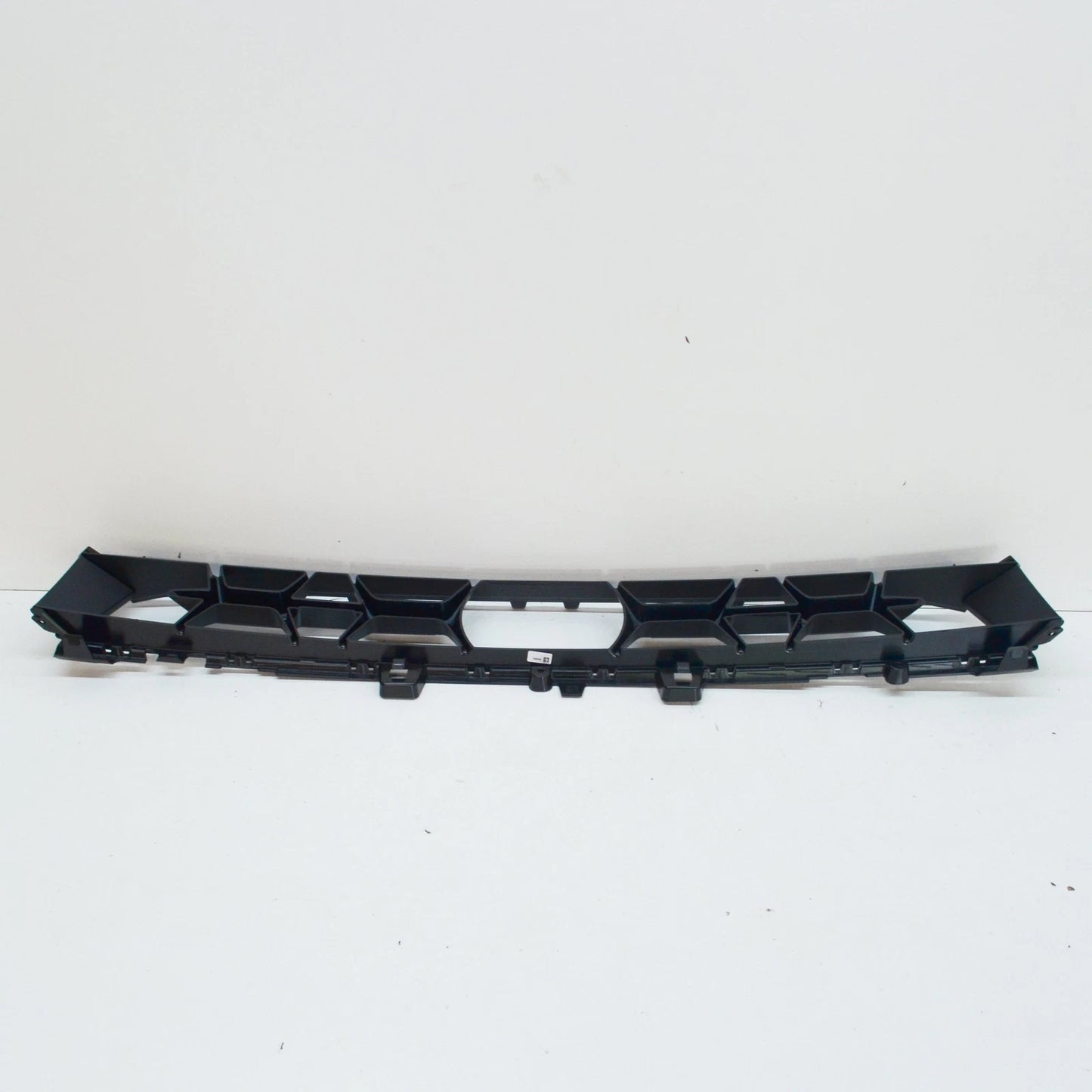 NEW BMW X6G06 FRONT CENTER LOWER BUMPER GRILLE 7446164 51117446164 ORIGINAL