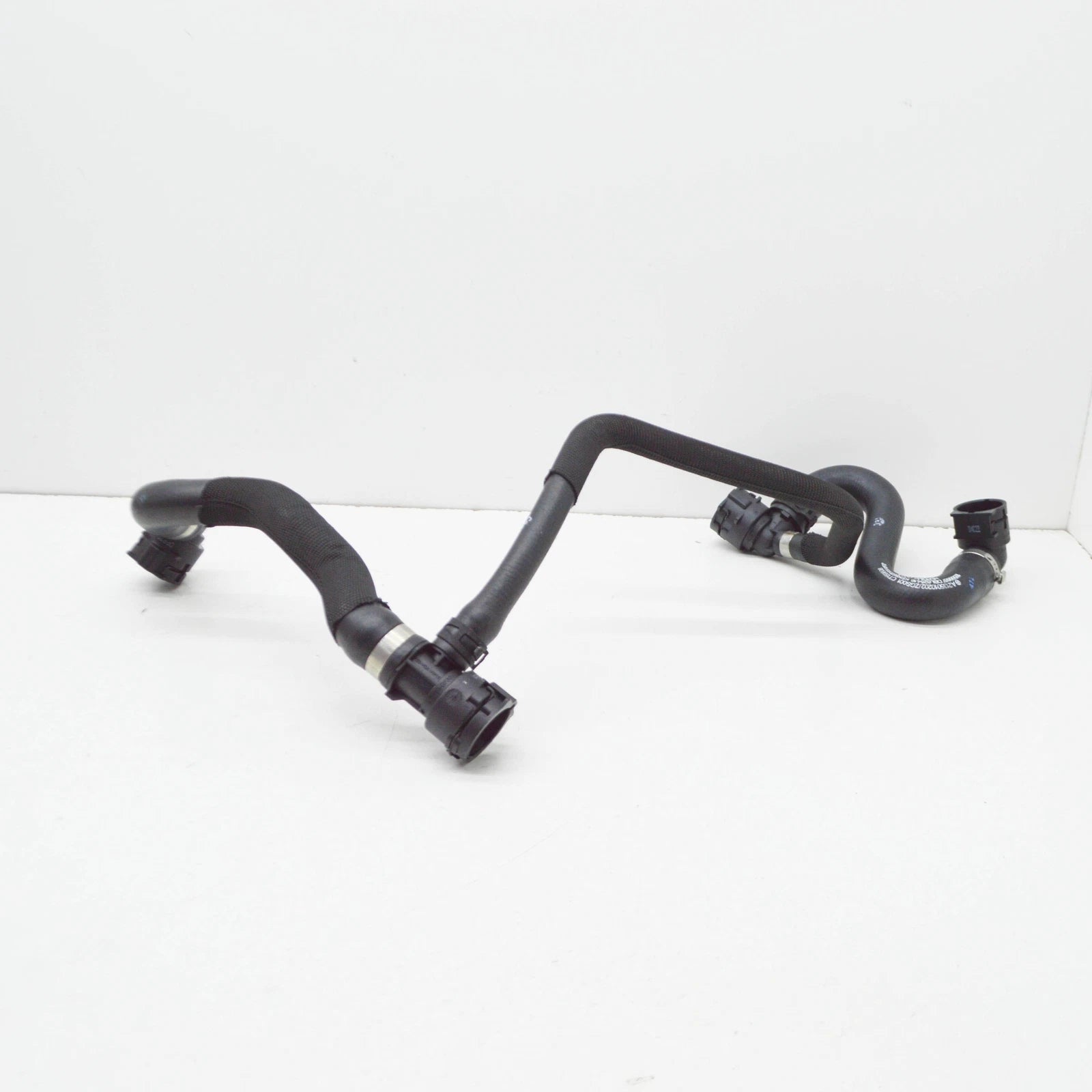 NEW MERCEDES-BENZ E W213 ENGINE COOLANT HOSE A2135010202 OEM