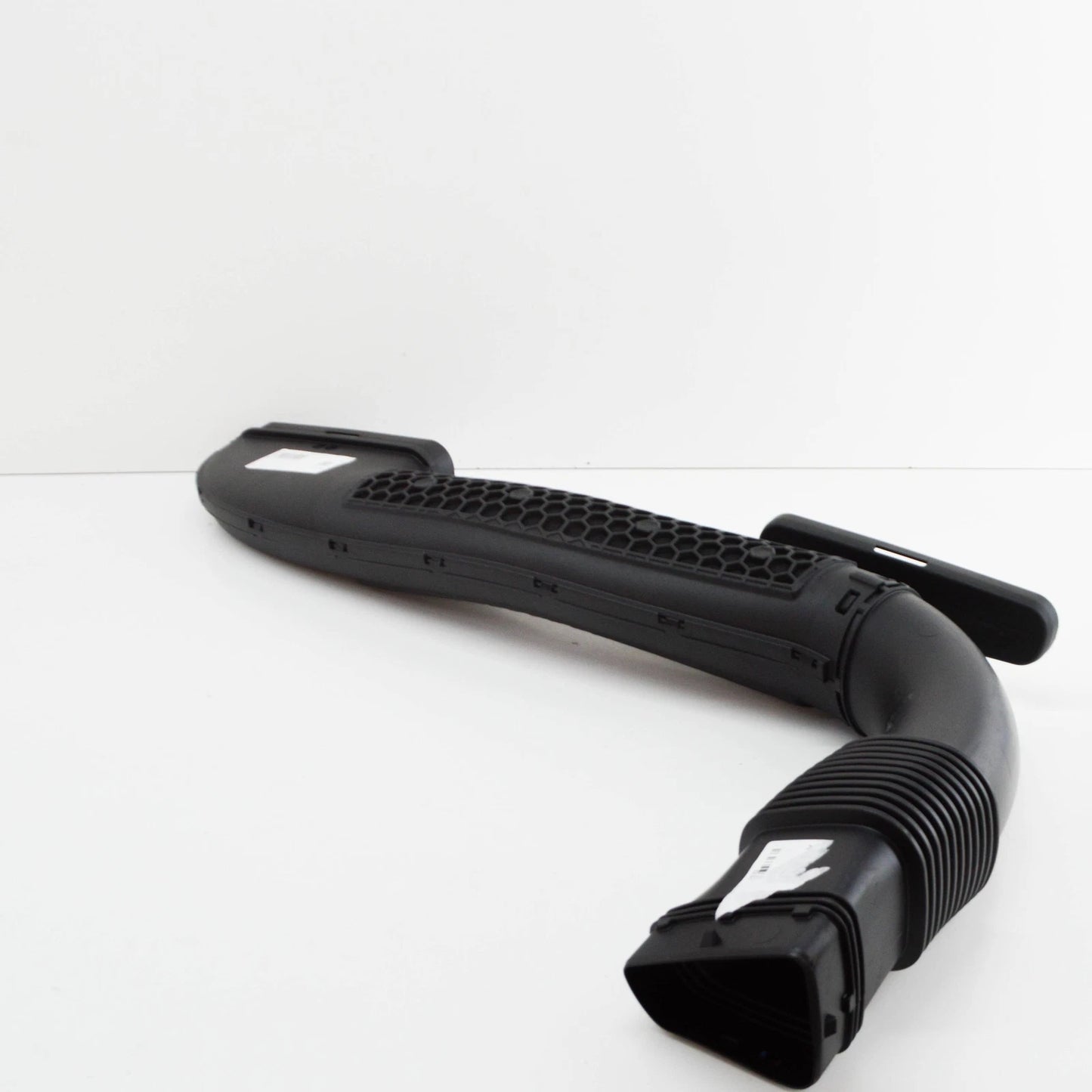 NEW MERCEDES-BENZ SLK R172 ENGINE AIR INTAKE HOSE A2740900382 ORIGINAL