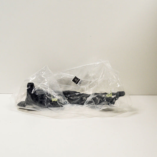 NEW MERCEDES BENZ C W205 REAR RIGHT BUMPER BRACKET A2058851814 ORIGINAL