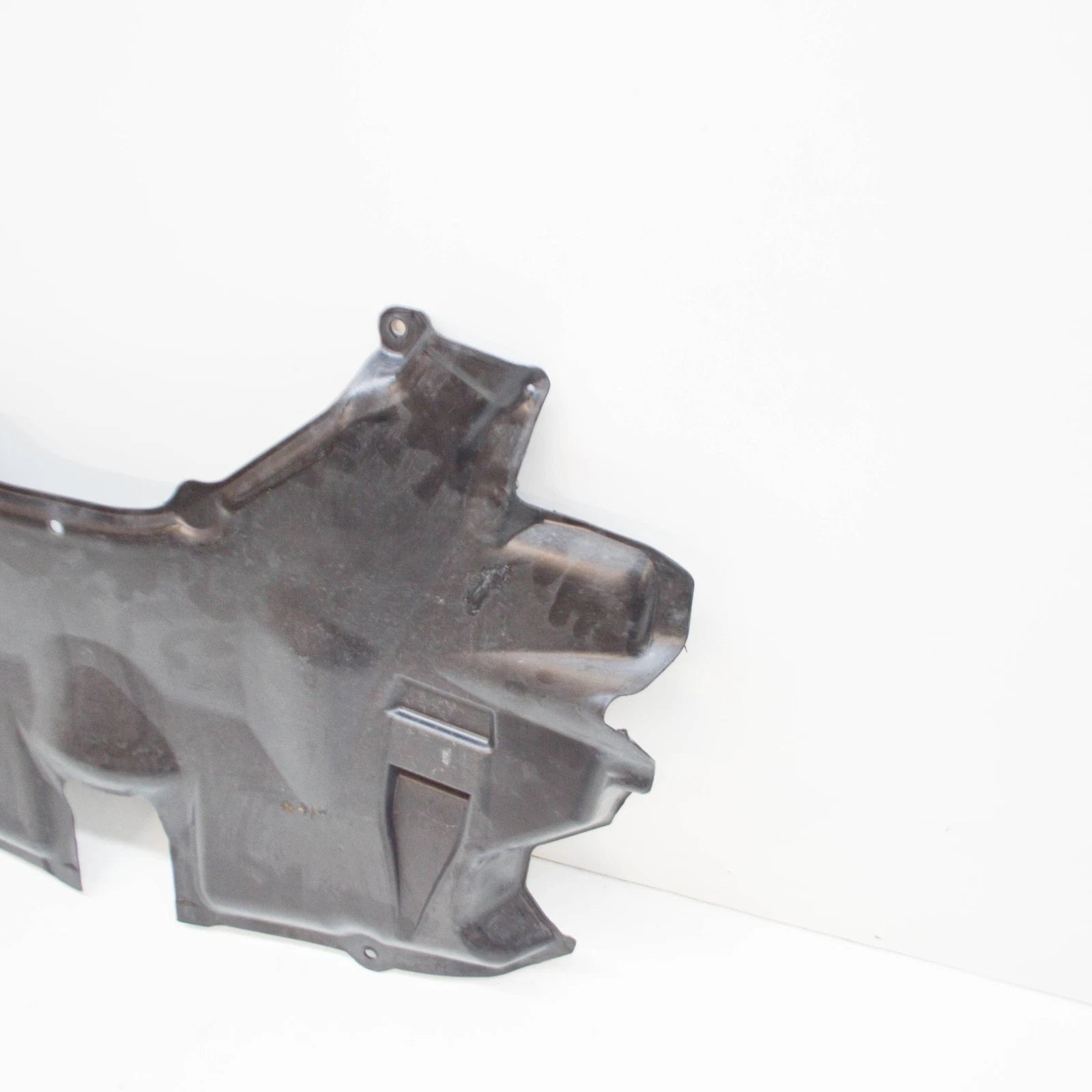 NEW MB SL R230 ENGINE COMPARTMENT BOTTOM CENTRAL TRIM A2305240830 ORIGINAL