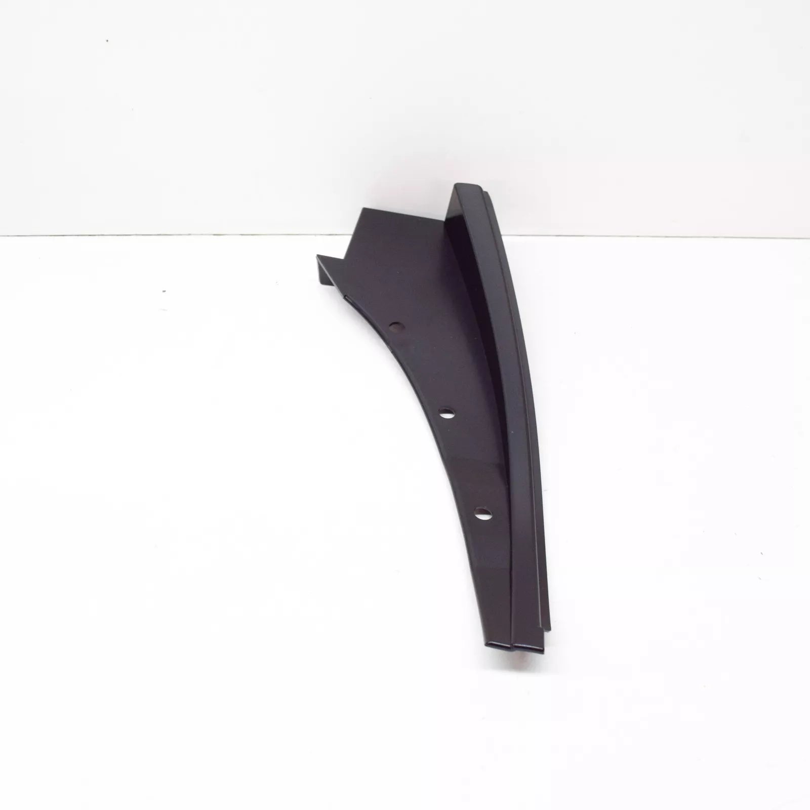 NEW BMW M3 E30 REAR RIGHT WHEEL HOUSING COVER 51711961930 ORIGINAL