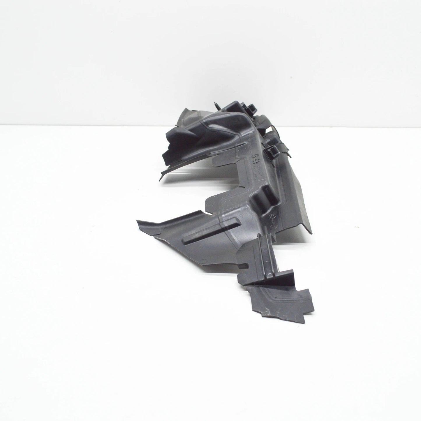 NEW VOLKSWAGEN GOLF MK8 CD1 NRIGHT RADIATOR AIR GUIDE 5H0121284D ORIGINAL