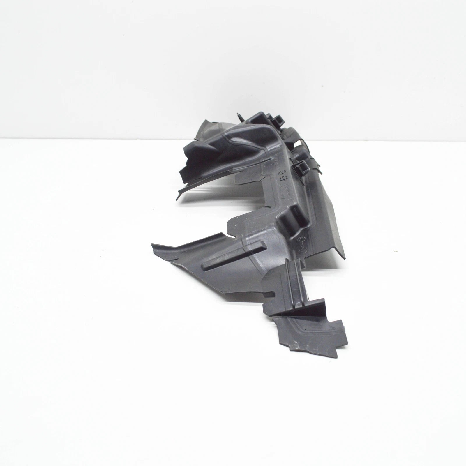 NEW VOLKSWAGEN GOLF MK8 CD1 NRIGHT RADIATOR AIR GUIDE 5H0121284D ORIGINAL