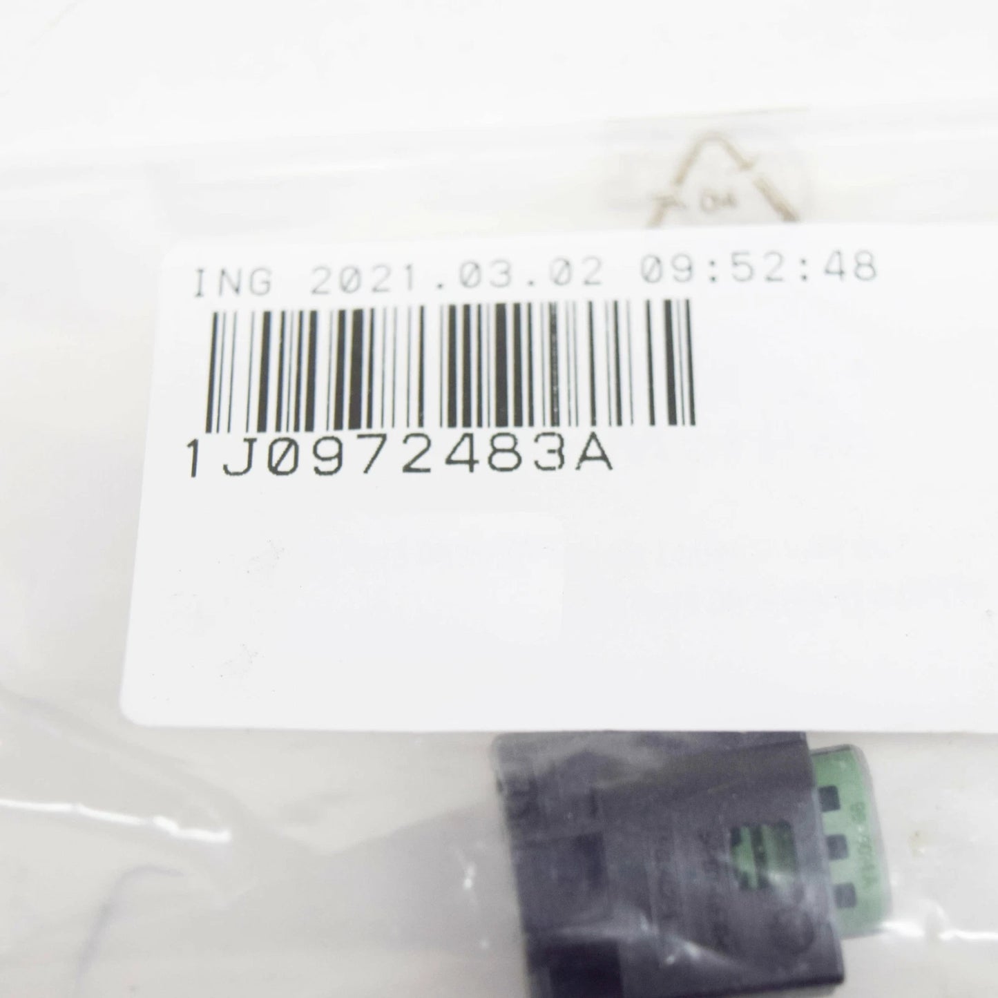 NEW AUDI A2 8Z FLAT CONTACT HOUSING WITH GASKET 3 PIN 1J0972483A ORIGINAL