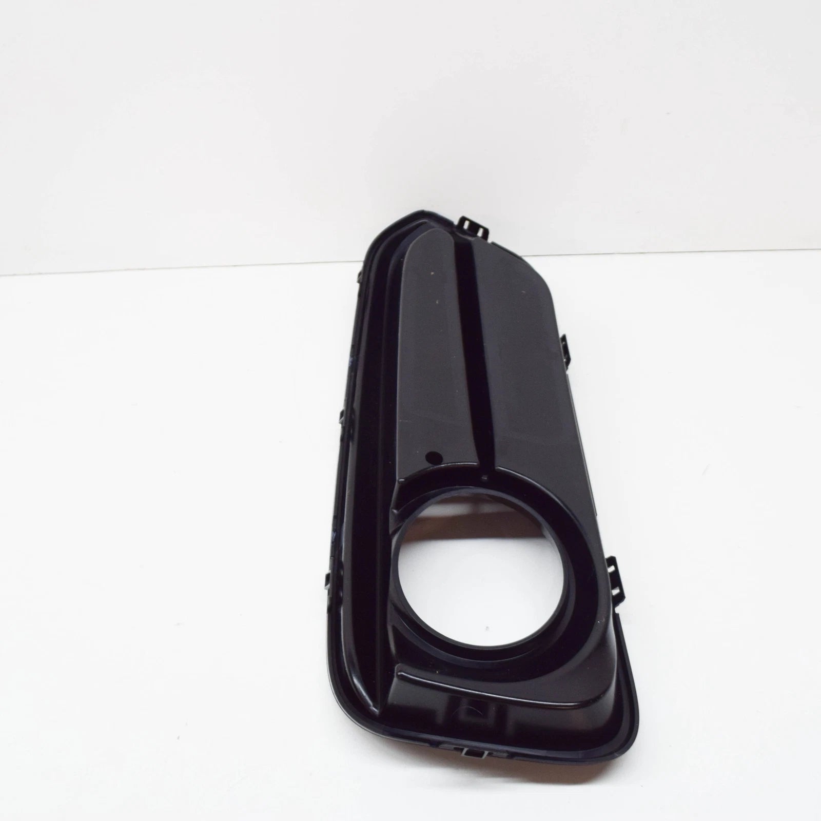 NEW BMW 1 F21 FRONT BUMPER LEFT FOG LIGHT GRILLE 51117371667 ORIGINAL