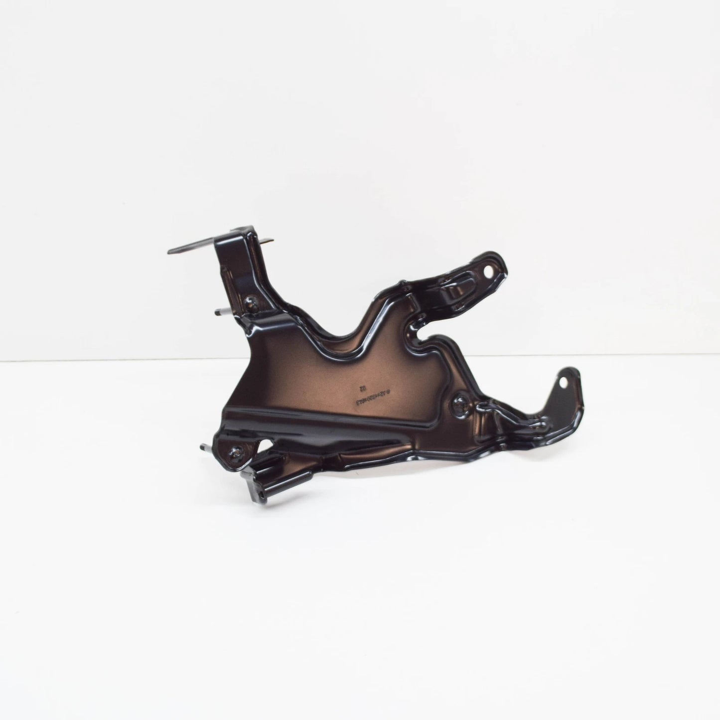 NEW MERCEDES-BENZ E W211 COMPRESSOR BRACKET A2113201843 ORIGINAL