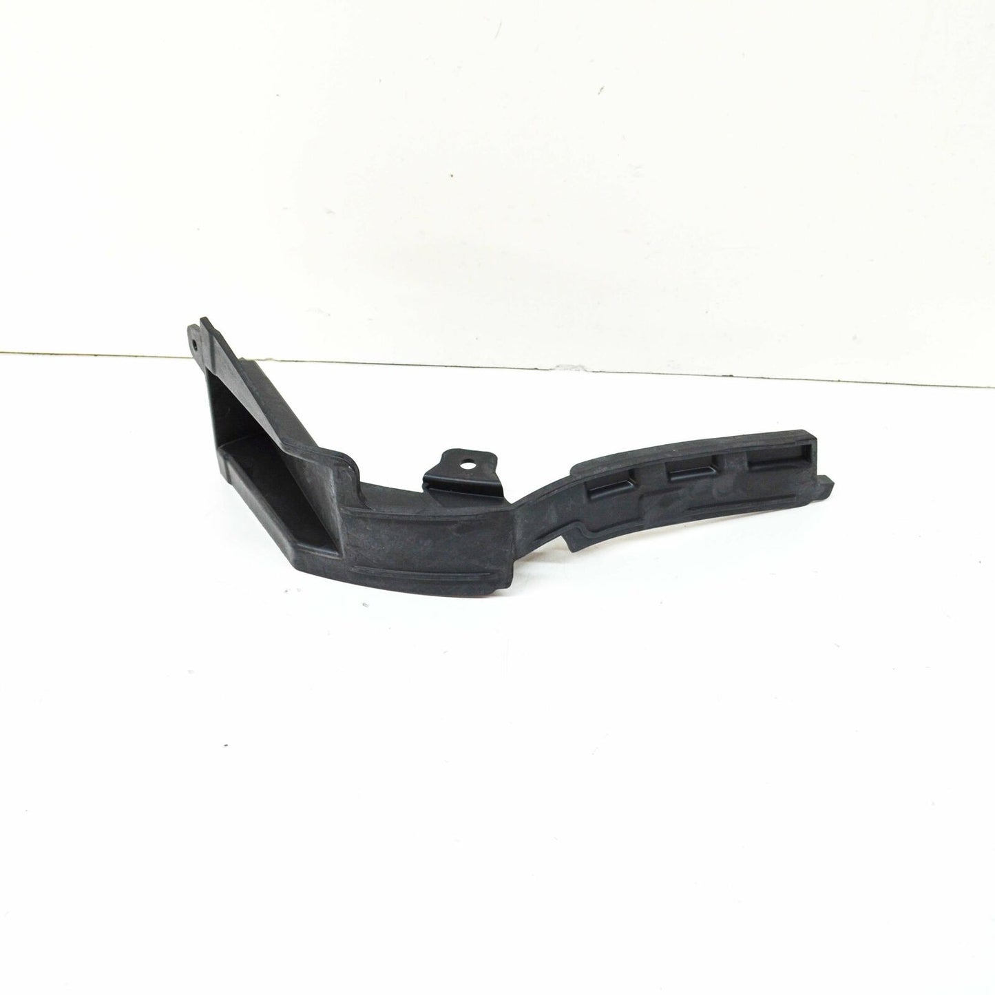 NEW MERCEDES-BENZ C W205 REAR BUMPER RIGHT AREA COVER A2058854323 ORIGINAL