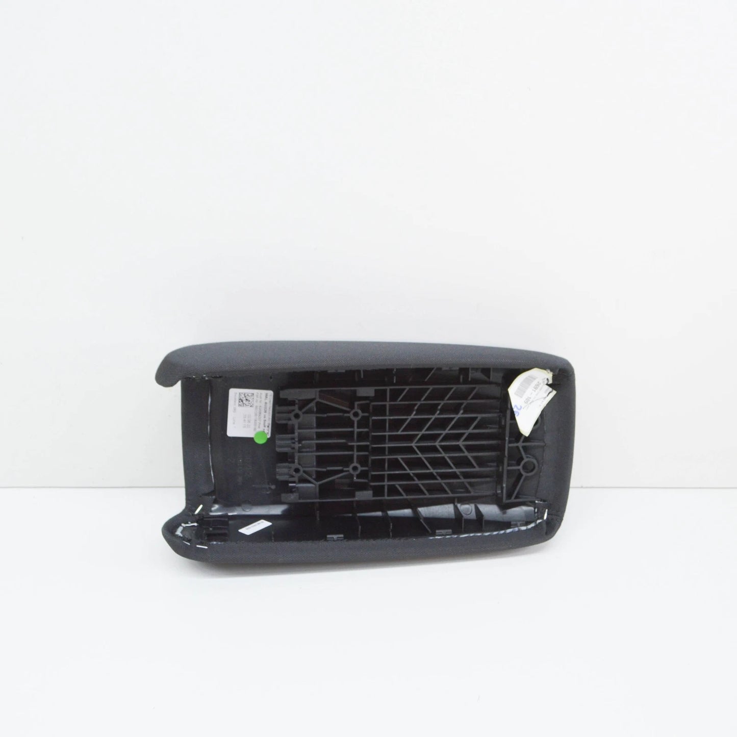 NEW AUDI Q3 F3 SPORTBACK FRONT MIDDLE ARMREST 83A864207FH4 ORIGINAL