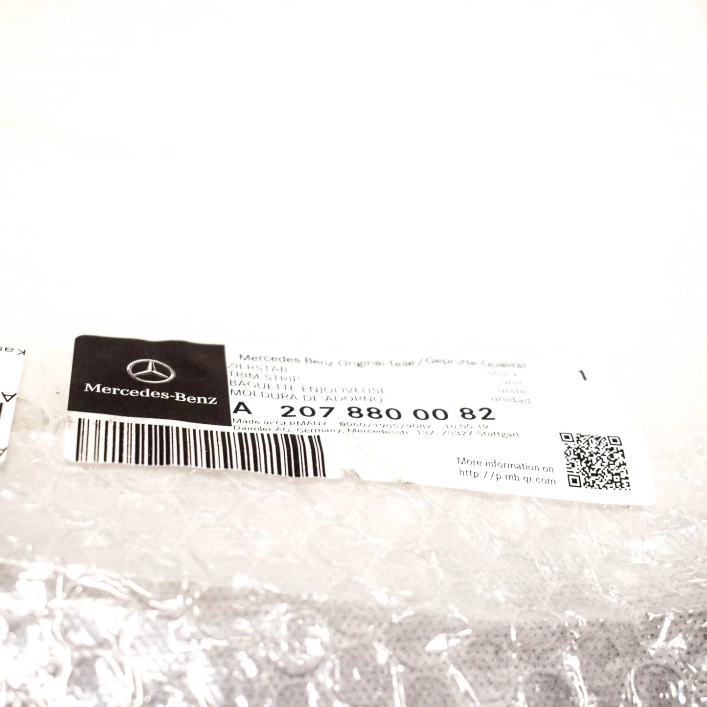 NEW MB E-CLASS C207 FRONT UPPER RADIATOR GRILL TRIM CHROME A2078800082 ORIGINAL