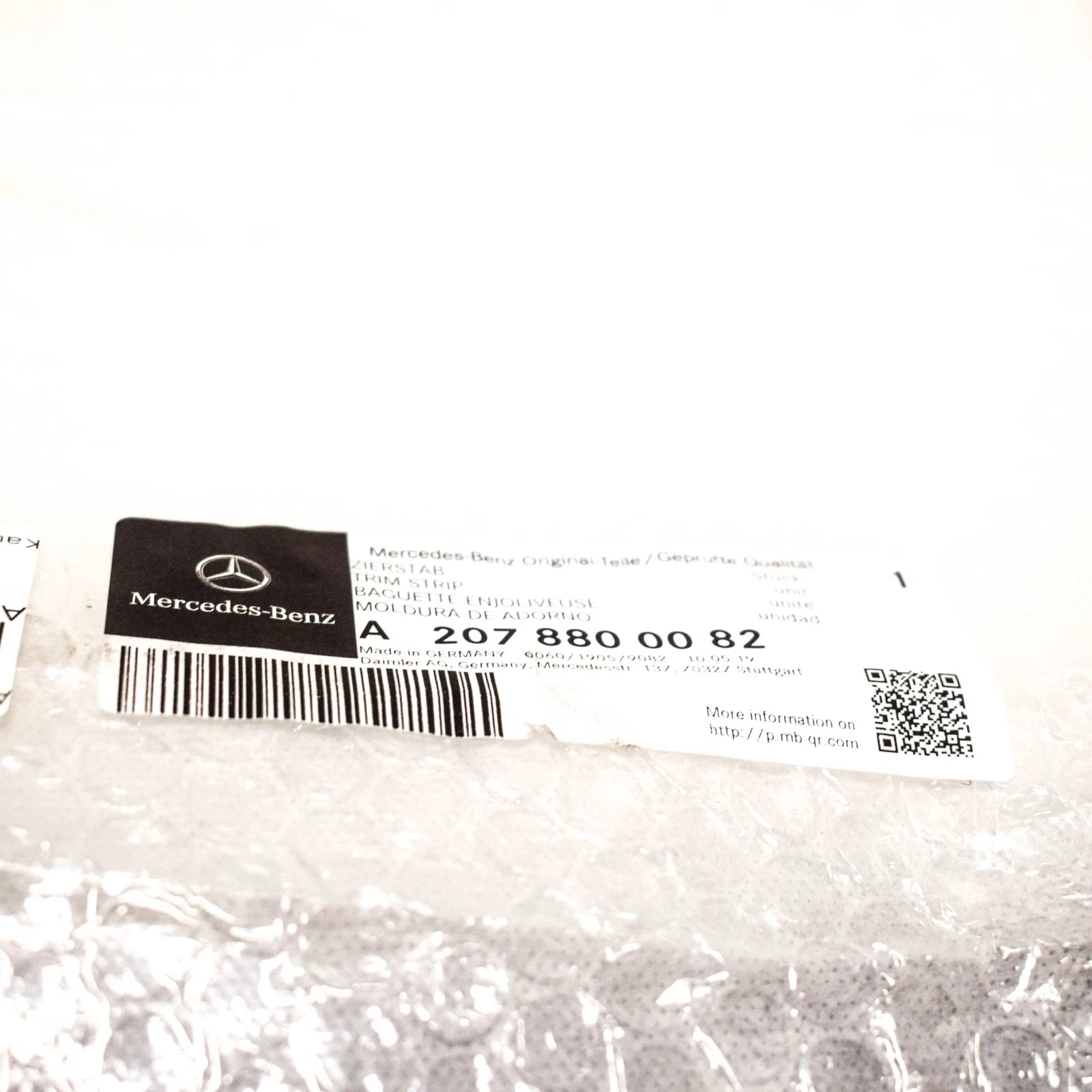 NEW MB E-CLASS C207 FRONT UPPER RADIATOR GRILL TRIM CHROME A2078800082 ORIGINAL