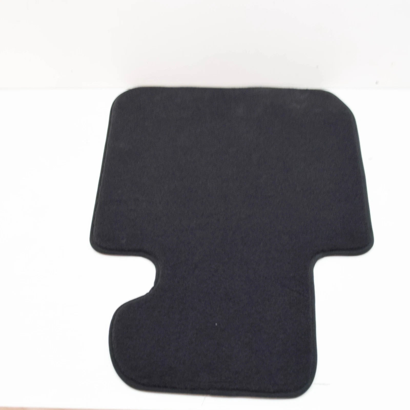 NEW BMW 3 F30 FRONT LEFT DRIVER VELOUR FLOOR MAT LHD 51477332091 ORIGINAL