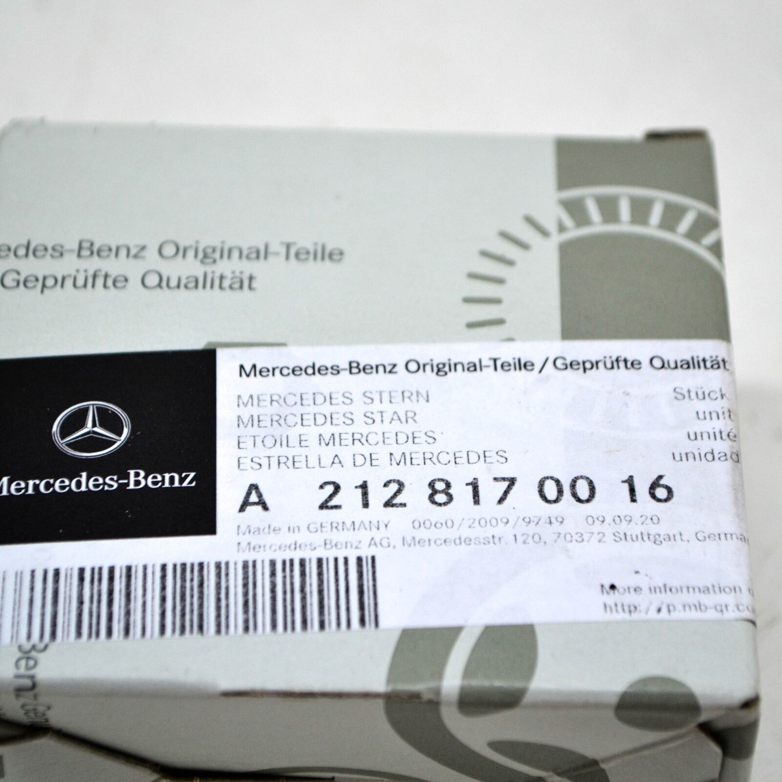 NEW MERCEDES-BENZ E W212 REAR TRUNK BOOT LID BADGE A2128170016 ORIGINAL
