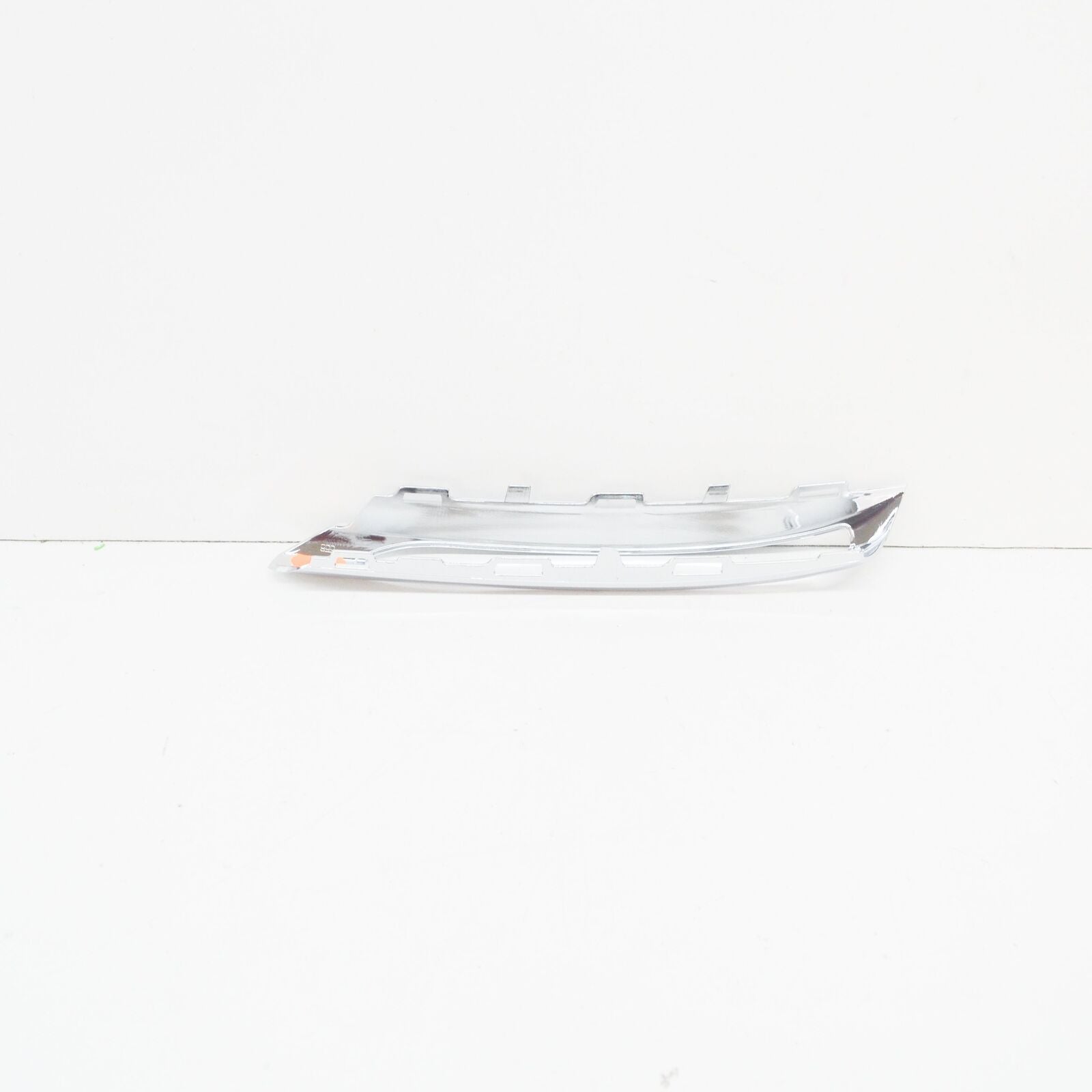 NEW MERCEDES-BENZ E-CLASS COUPE C207 FRONT LEFT BUMPER COVER A2078850474