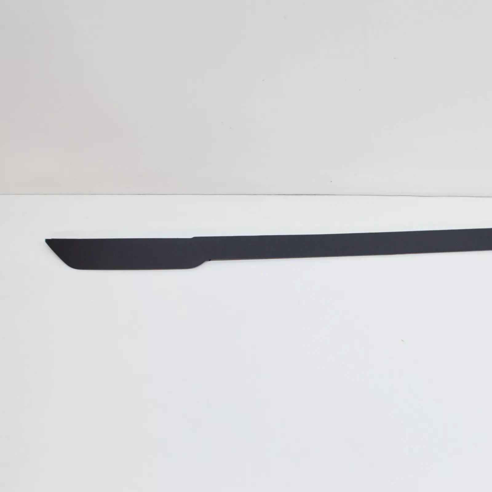 NEW VOLKSWAGEN TOUAREG 7P FRONT BUMPER LOWER SPOILER 7P68071109B9 ORIGINAL