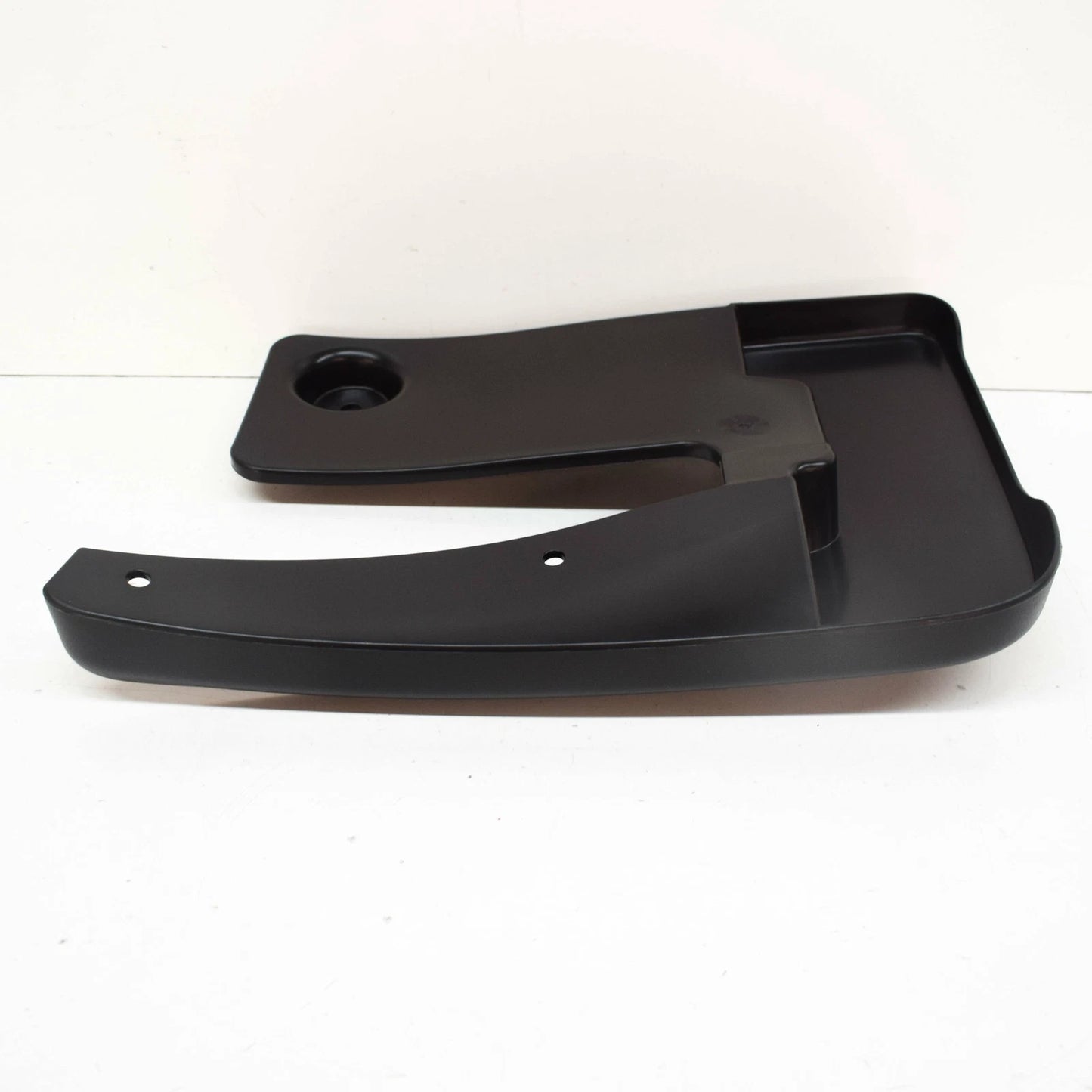 NEW MERCEDES-BENZ SPRINTER W907 FRONT RIGHT MUD FLAP A91088901009051