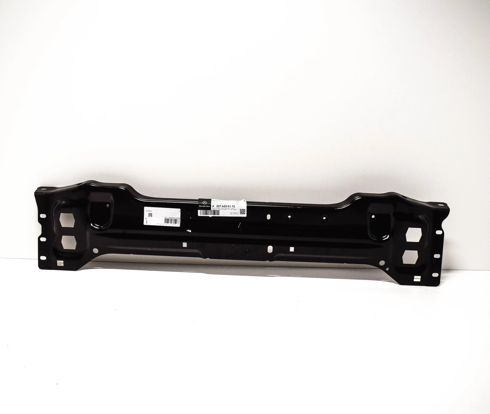 NEW MERCEDES-BENZ E-CLASS CONVERTIBLE A207 UPPER RADIATOR SUPPORT A2076200172