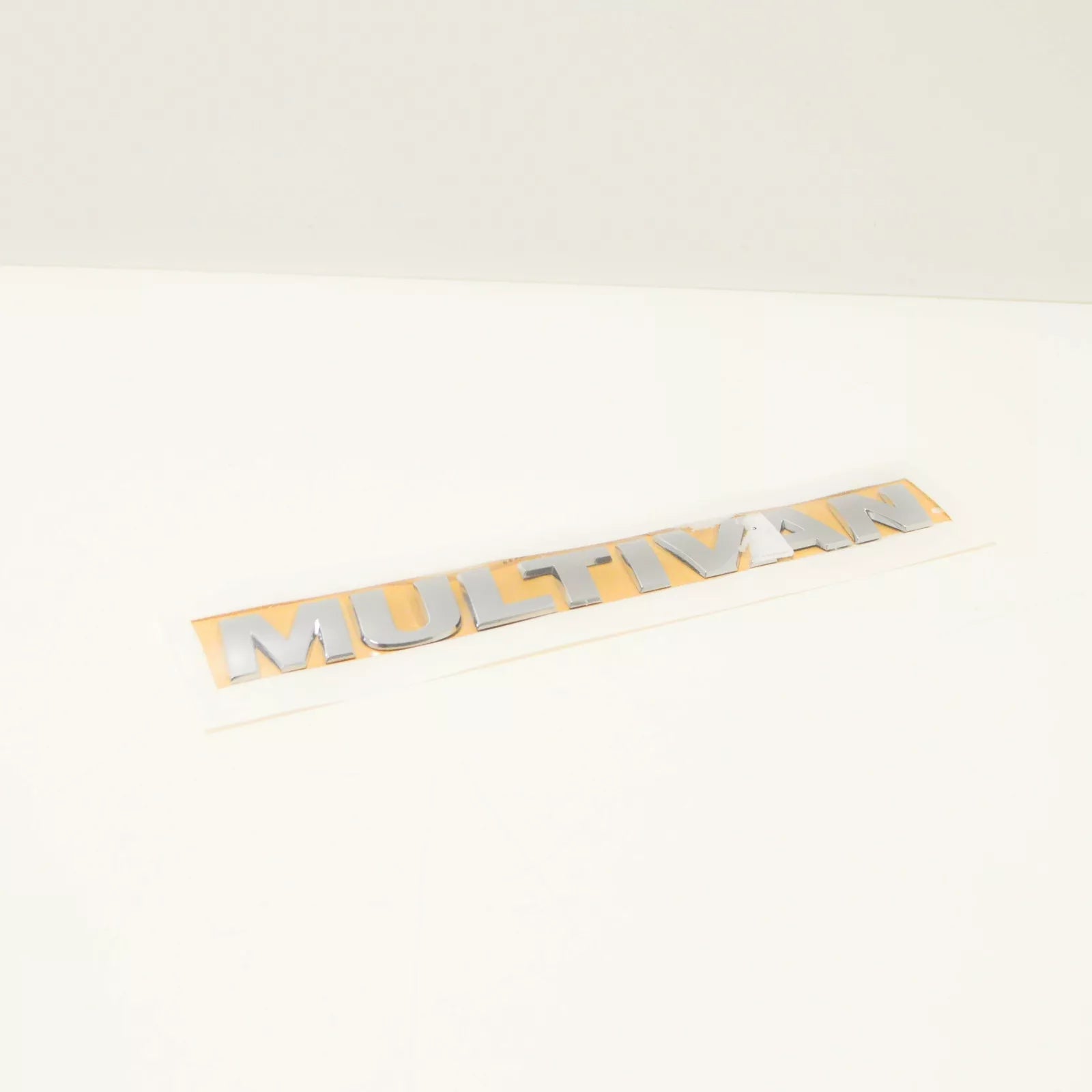 NEW VOLKSWAGEN TP T5 REAR TRUNK EMBLEM BADGE LOGO 7E5853687 739