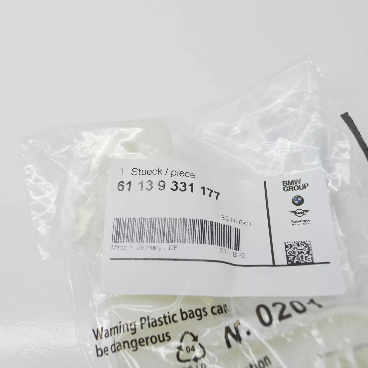 NEW BMW 5 G30 ELECTRIC FAN RELAY BRACKET 61139331177 9331177 ORIGINAL