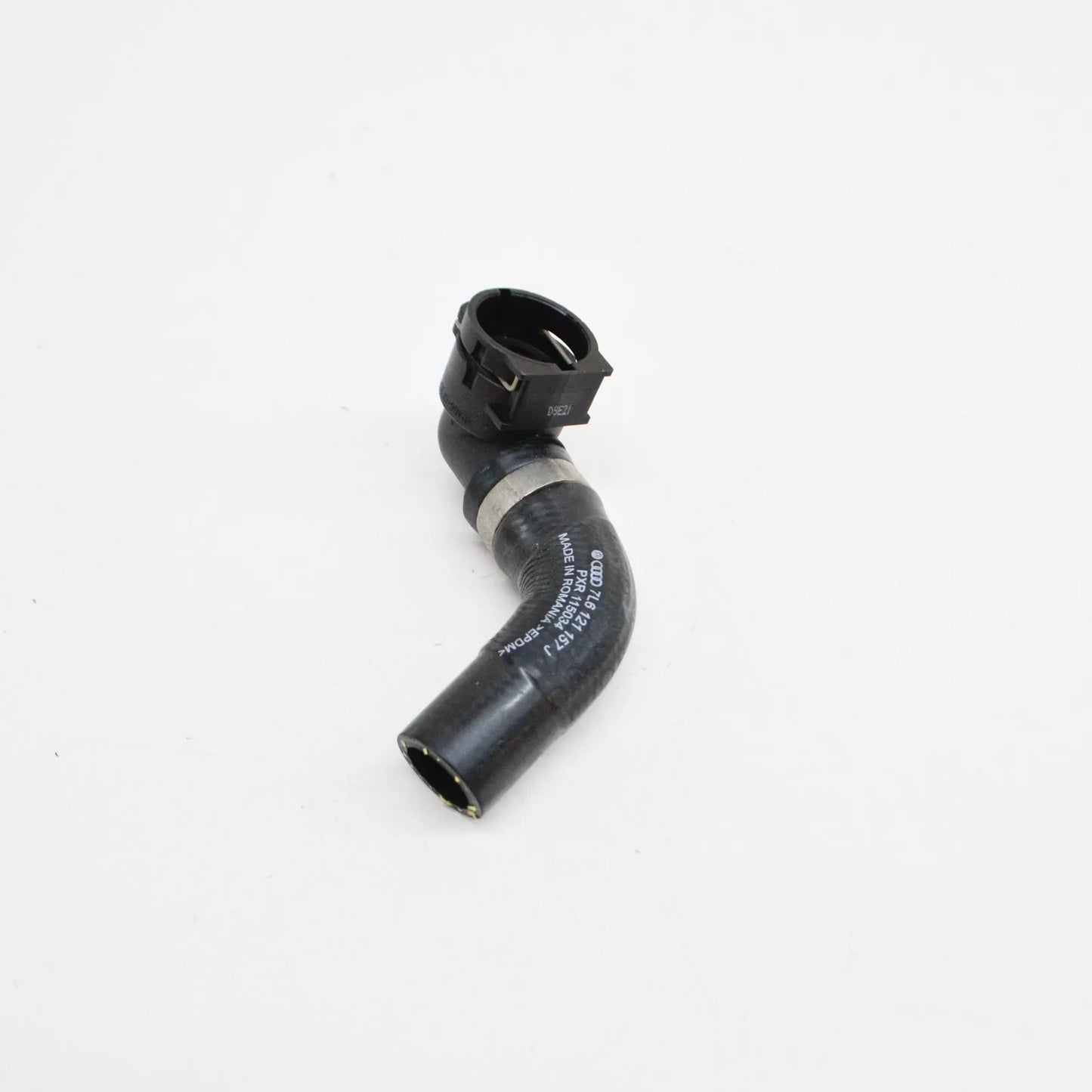 NEW AUDI Q7 4L ENGINE COOLANT HOSE 7L6121157J ORIGINAL