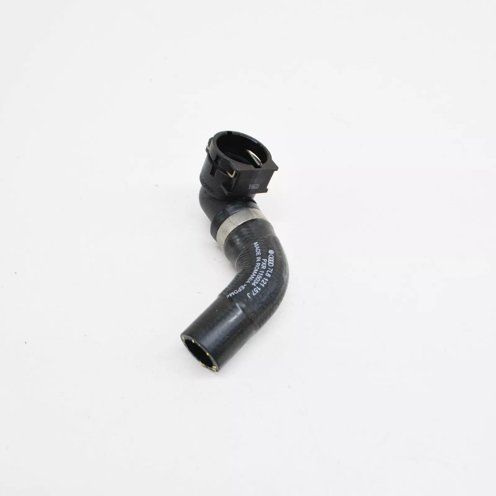 NEW AUDI Q7 4L ENGINE COOLANT HOSE 7L6121157J ORIGINAL